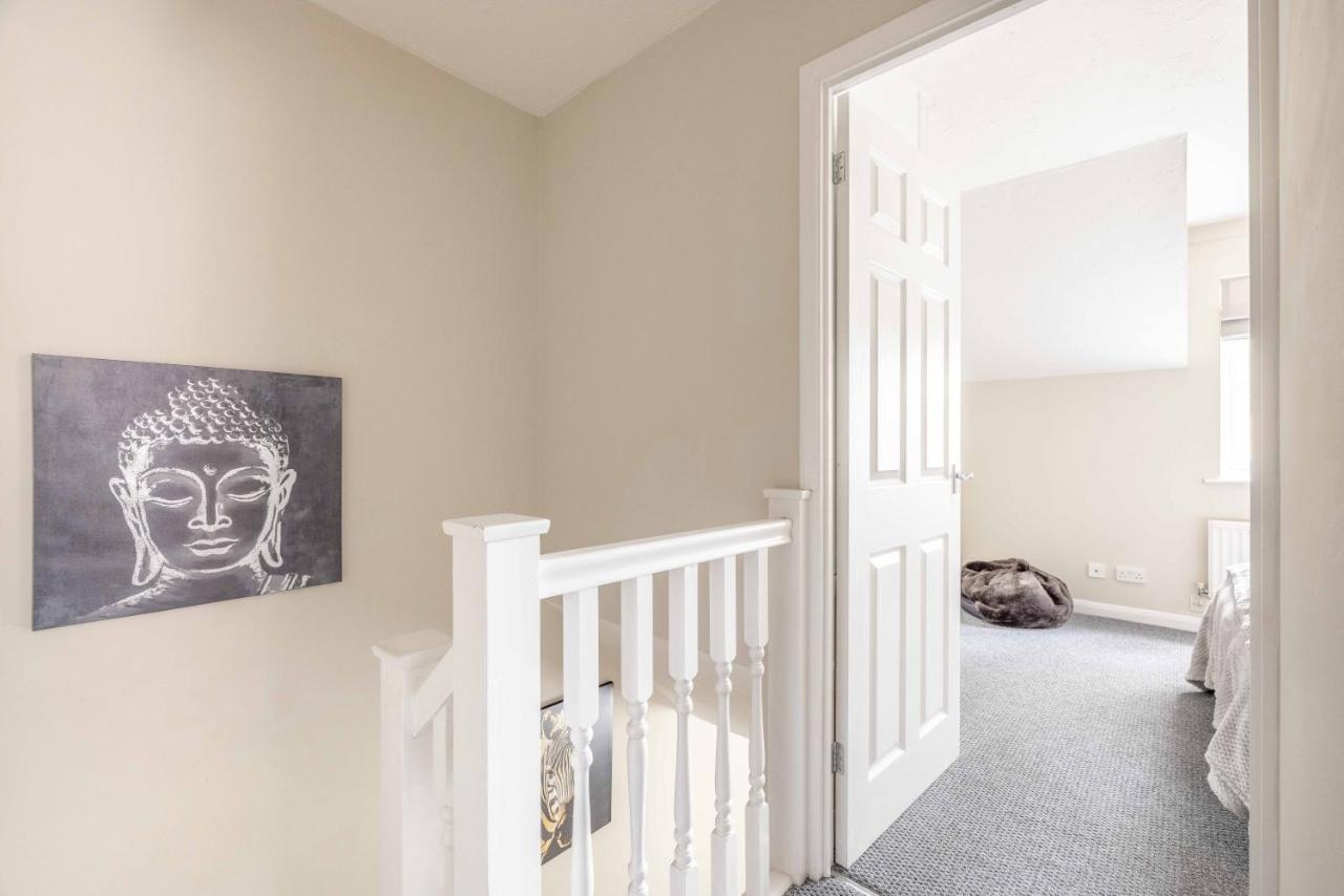 Вилла Windsor Burnham Ascot Haven Sleeps 4 Слау Экстерьер фото